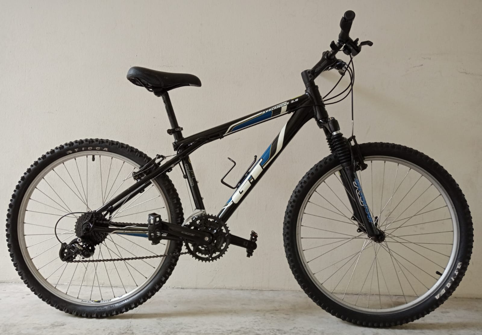 GT Avalanche 3.0 mountain bike, size S, 16.5”, $499. - NOW