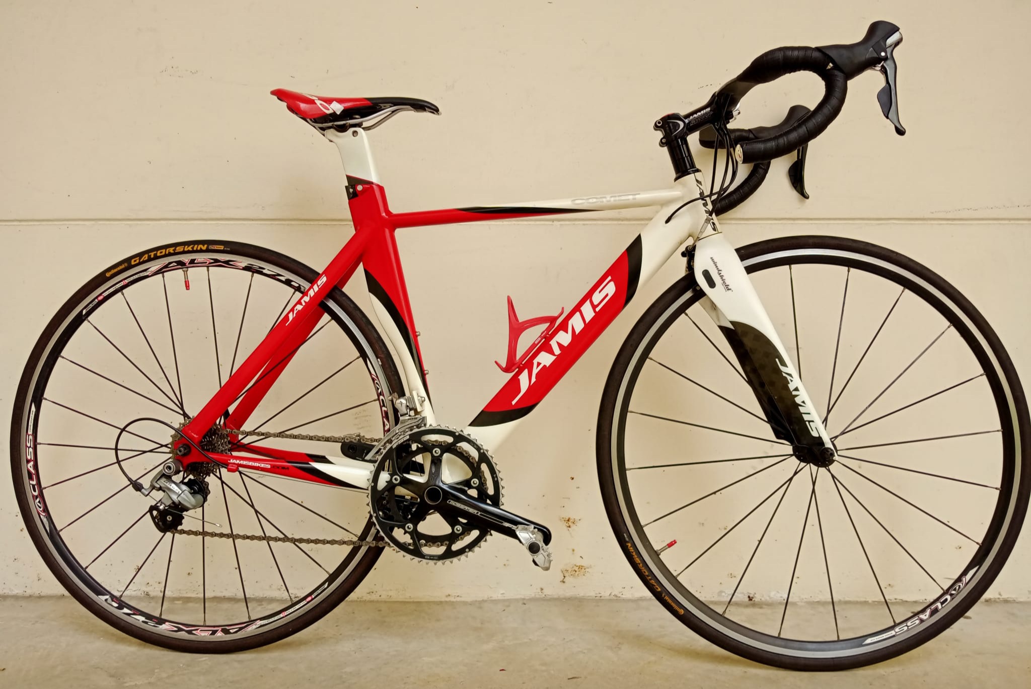 Jamis USA Comet road bike size S 52cm 1599. Sold NOW