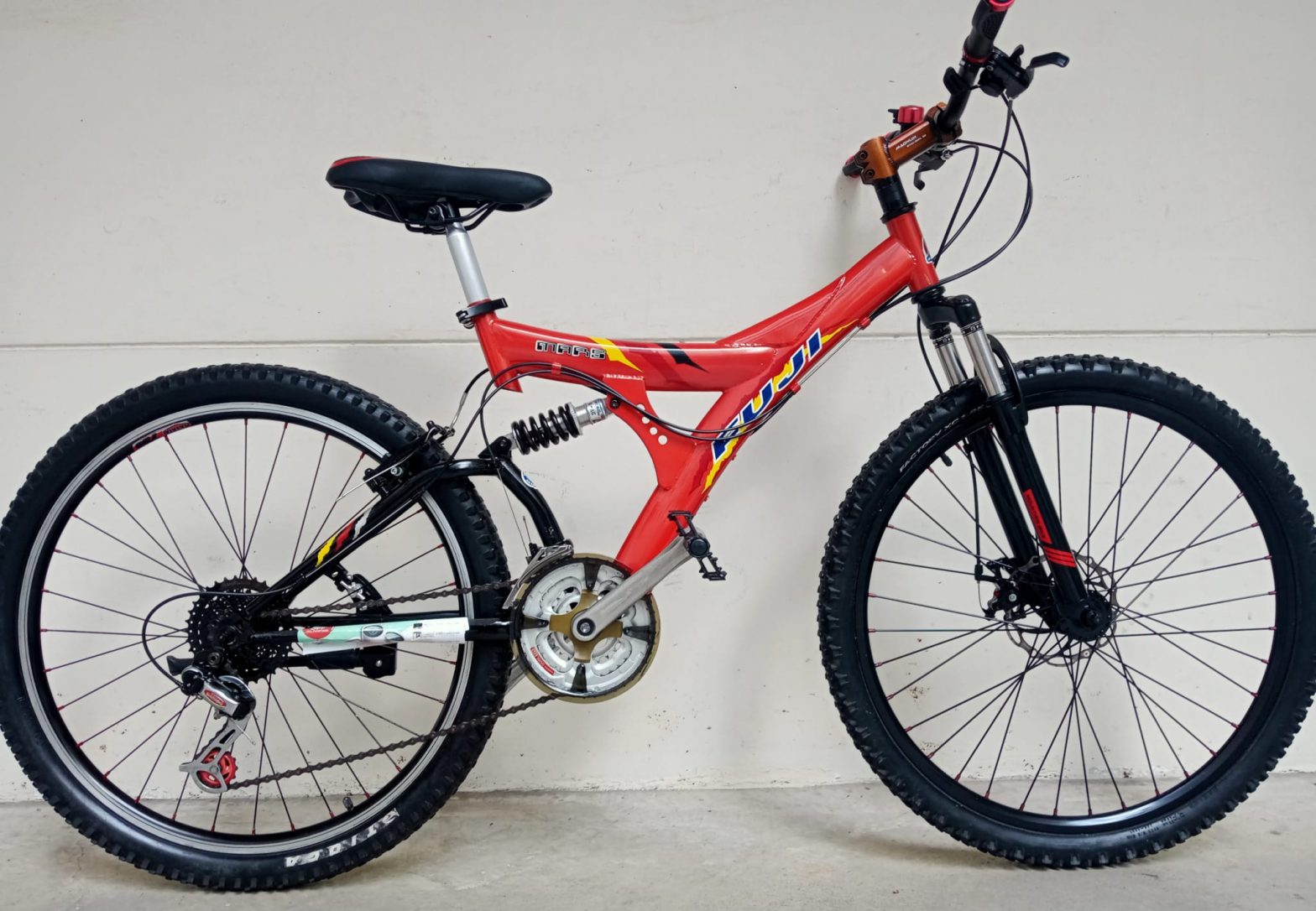 Fuji Mars full suspension MTB